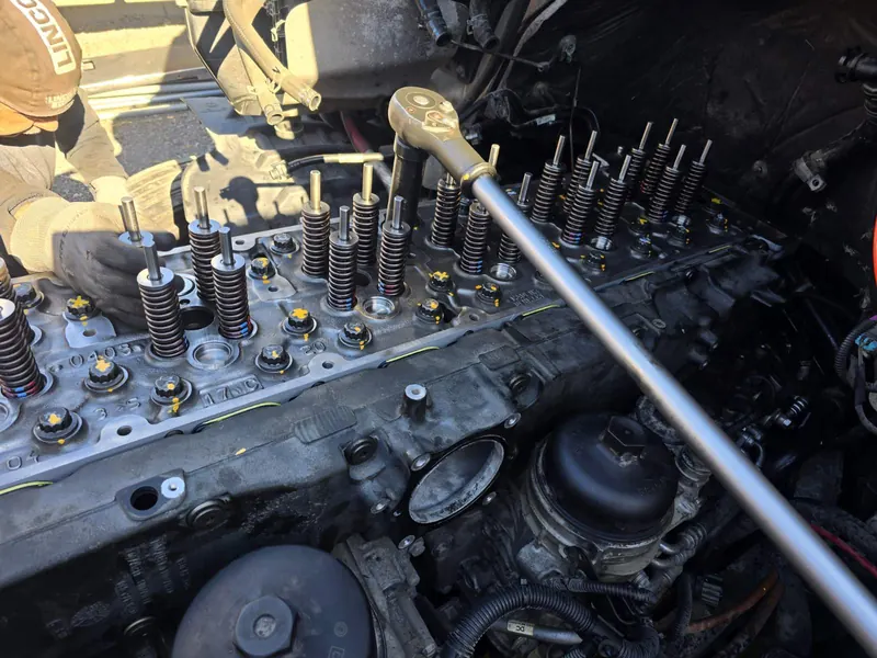 Valve adjustment on a diesel engine
